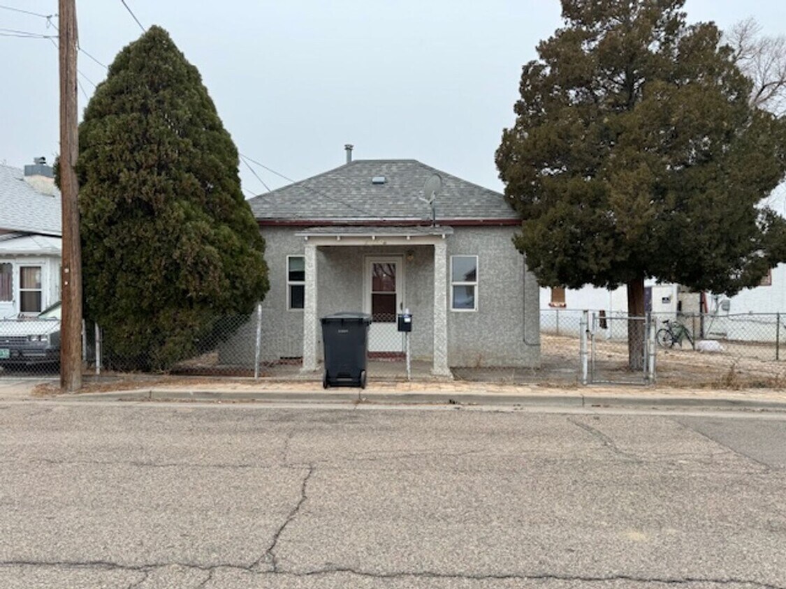Foto principal - ALL PROSPECTIVE TENANTS MUST SUBMIT A $58 ...