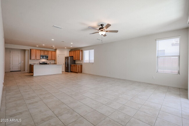 Building Photo - 25503 N 172nd Ln