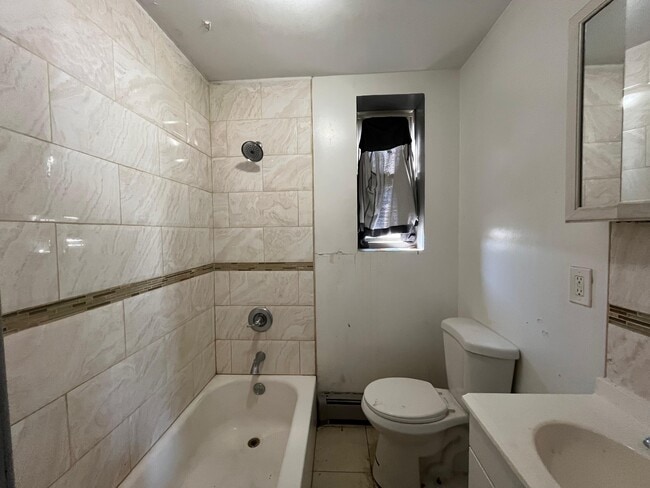 Foto del edificio - 113 Martin Luther King Jr Dr