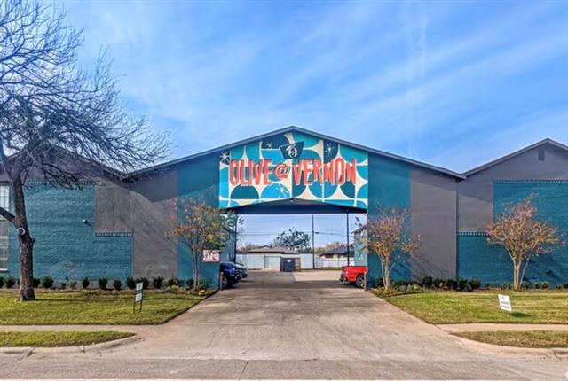 Foto del edificio - 2211 S Vernon Ave