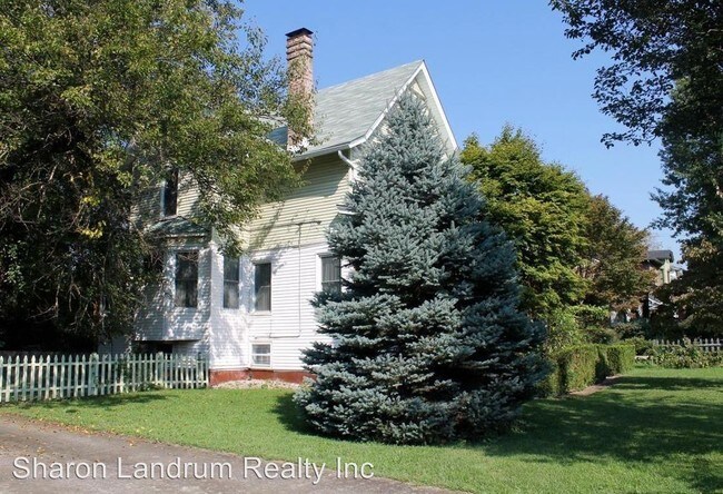 Foto del edificio - 5 br, 1.5 bath House - 4708 S. 2nd St.