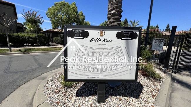 Building Photo - 2 br, 2 bath House - 4200 E Commerce Wy #1714