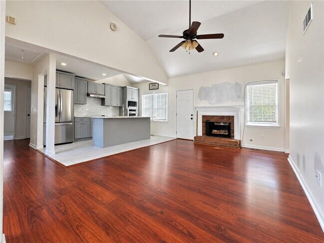 Building Photo - 154 Camden Woods Dr