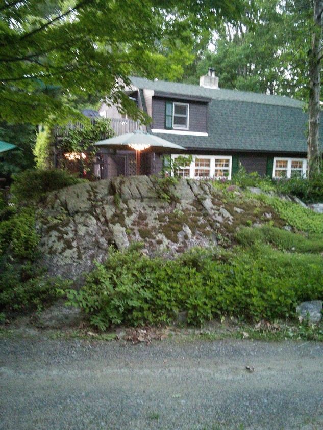 Second floor apartment - 28 Beard Rd