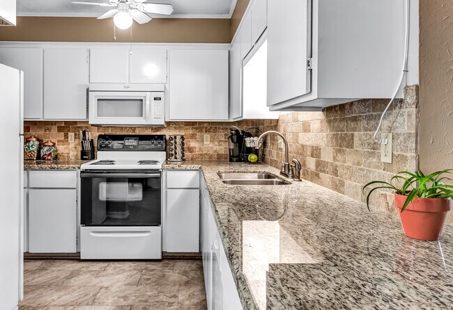 Foto del edificio - 2304 West Creek