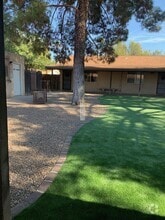 Building Photo - 2819 E Fort Lowell Rd