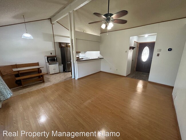 Building Photo - 3 br, 2 bath House - 4750 Casa Oro St