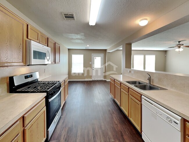 Foto del edificio - 18435 Westgate Pasture Ln
