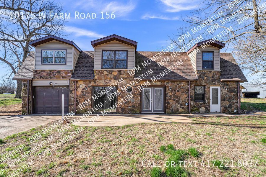 Foto principal - FARM WITH 3BED/3BATH HOUSE (15+ HORSE STALLS)