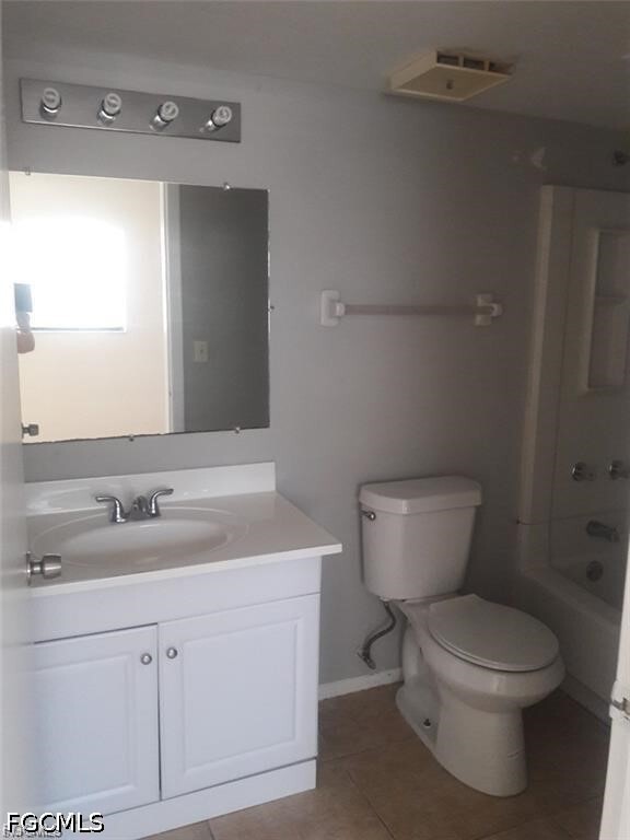 Building Photo - 5315 Summerlin Rd