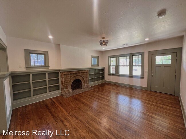 Foto del edificio - 3 br, 2 bath House - 2623 N Walker Ave