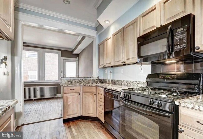 Foto del edificio - 2116 37th St NW