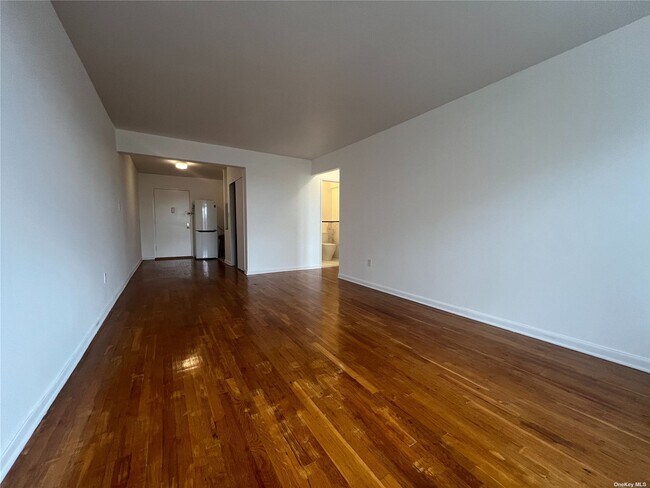 Building Photo - 84-70 129th St