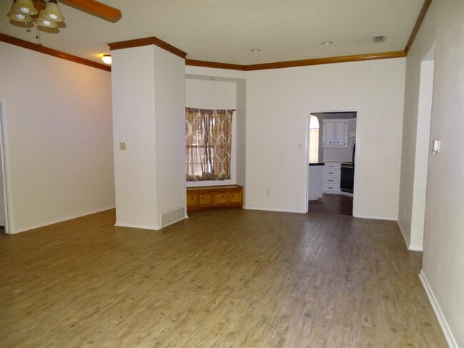 Foto del edificio - 5738 94th St