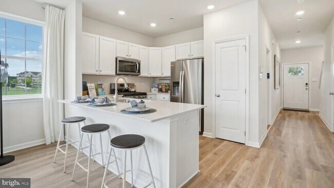 Foto del edificio - 67 Alexander Wy