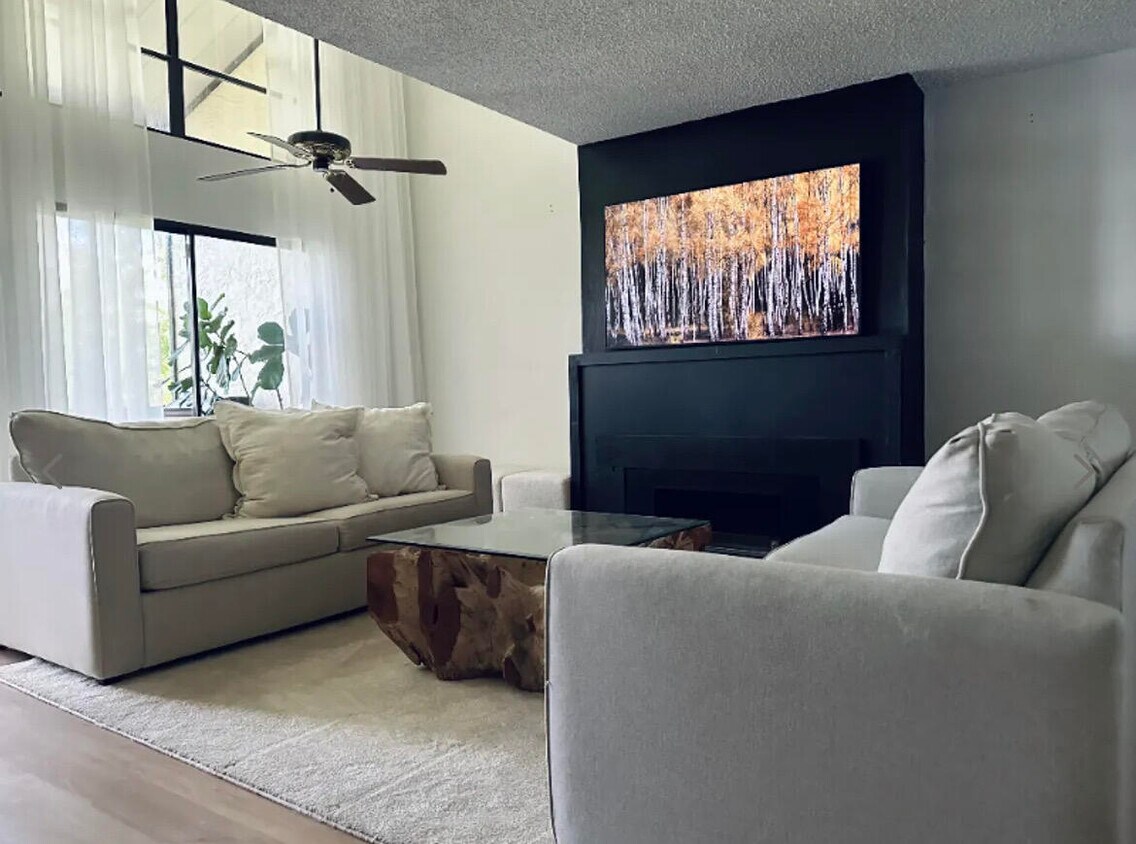 136 NW 45th Ave, Deerfield Beach, FL 33442 Townhome Rentals in