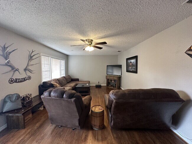 Foto del edificio - Tech Terrace PRE-LEASE