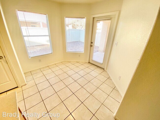 Building Photo - 3 br, 2 bath House - 5874 Rainbow Bridge D...