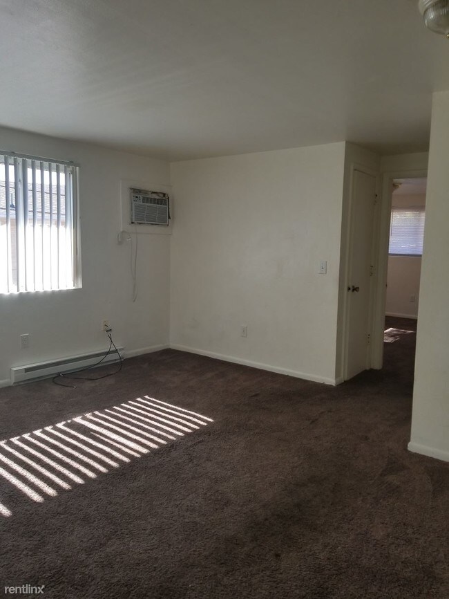 Building Photo - 2 br, 1 bath  - 410 N Cherrywood Ave