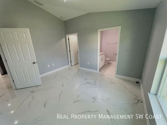 Foto del edificio - 5349 29th St SW