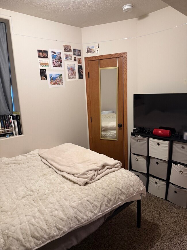 Foto del edificio - 3731 Orleans Ave