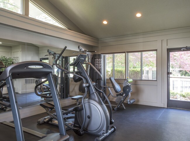 Foto del edificio - Glens of Northville Apartments