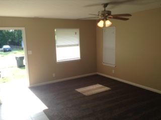 Building Photo - 3304 N Whittier Pl