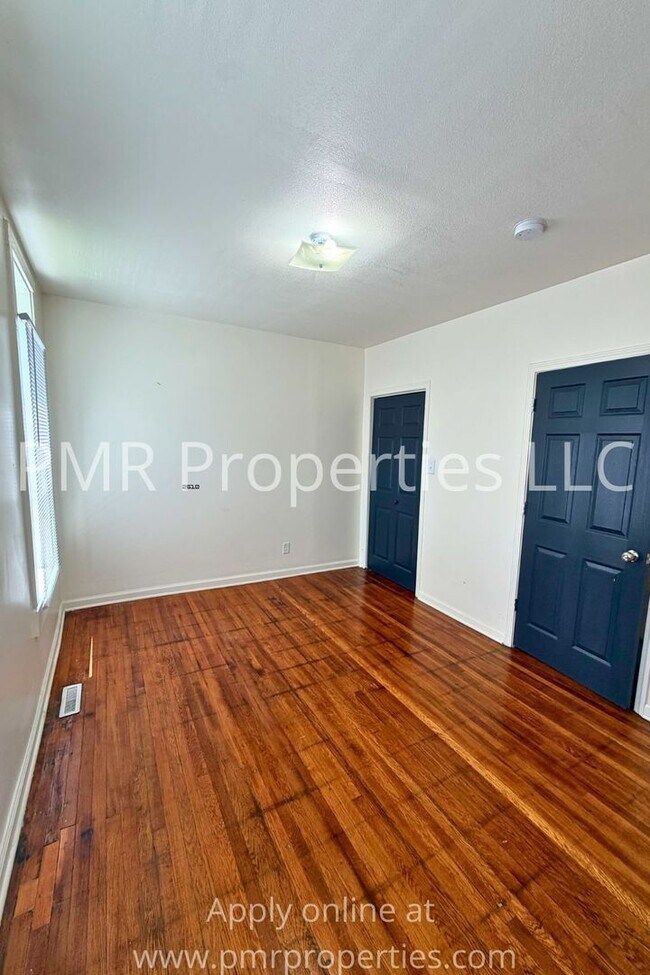 Foto del edificio - 401 S 15th St