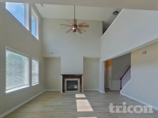 Building Photo - 7259 Madison Cir