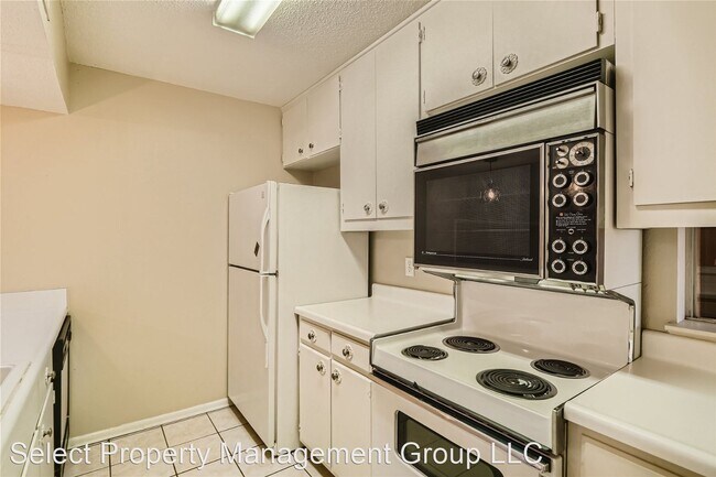 Foto del edificio - 3 br, 2.5 bath House - 1922 Broken Oak