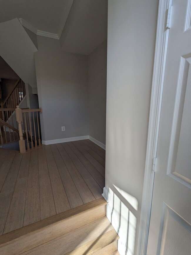 Coat Closet - 5712 Clapham Rd