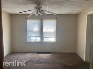 Building Photo - 4 br, 1 bath House - 2111 North Gale Avenue