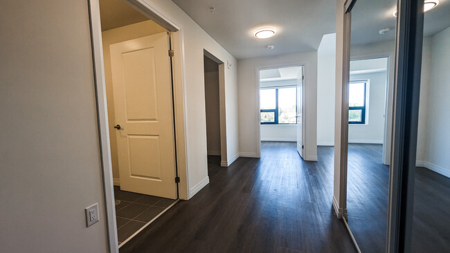 Photo du bâtiment - Brand New Rental In The Heart Of Kitchener