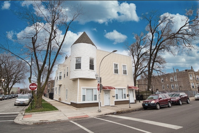 Building Photo - 3101 W 38th St