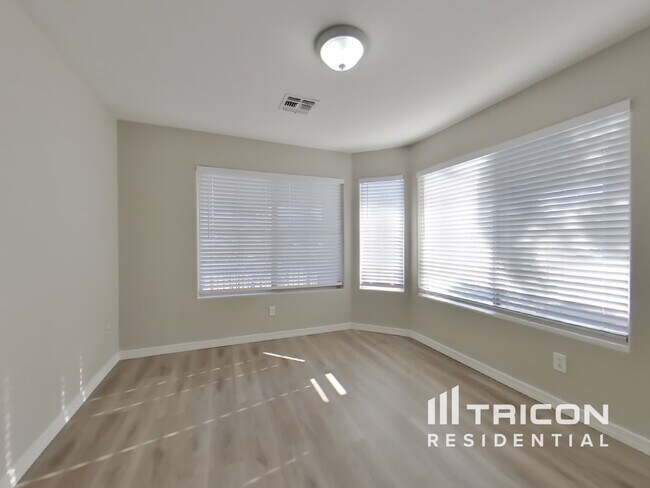 Foto del edificio - 7437 W Elwood St