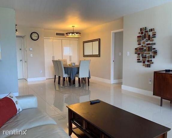 Foto del edificio - 3 br, 3 bath House - 3701 N Country Club D...