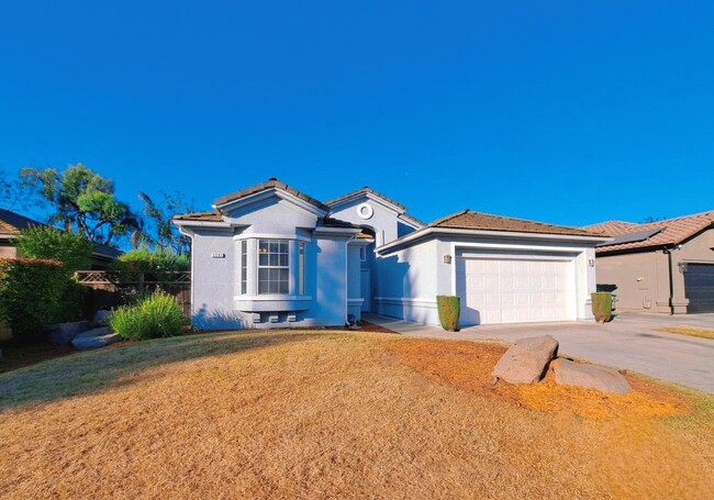 Foto del edificio - Beautiful 3 Bedroom Home for Rent in well ...
