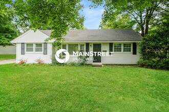 Building Photo - 9211 Aristides Dr