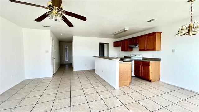 Foto del edificio - 4503 Fortuna St