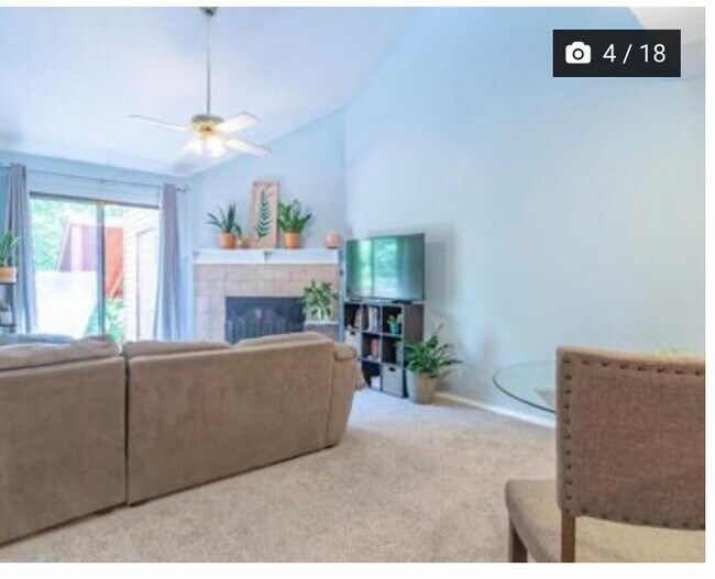 Foto del edificio - 32 Millcreek Pkwy