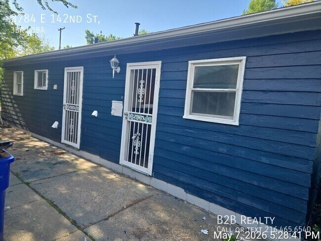 Foto del edificio - 3784 E 142nd St