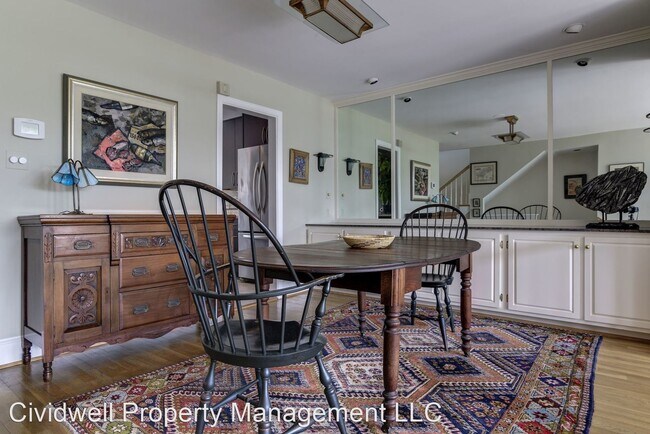 Building Photo - 4 br, 3.5 bath House - 3510 Winfield Ln NW