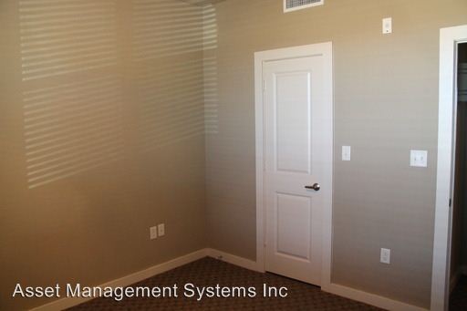 Foto del edificio - 210 E Sycamore St