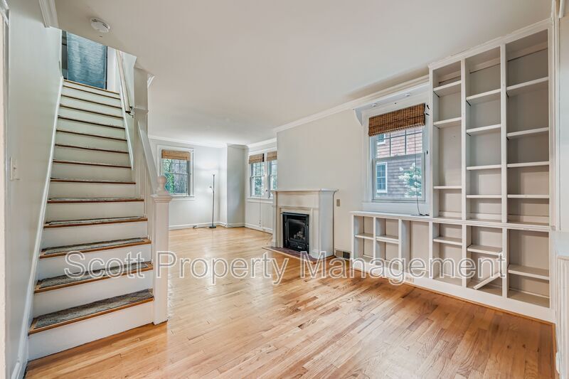 Foto principal - 6508 Banbury Rd
