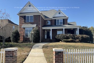 Building Photo - 3915 Lake Park Rd