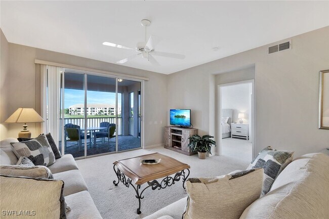 Foto del edificio - 17040 Willowcrest Way