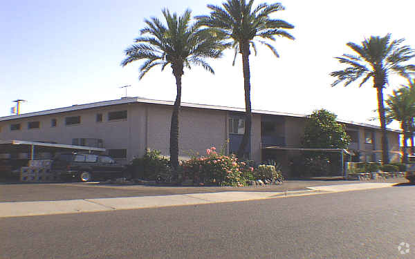 Building Photo - The Sierra Apartments