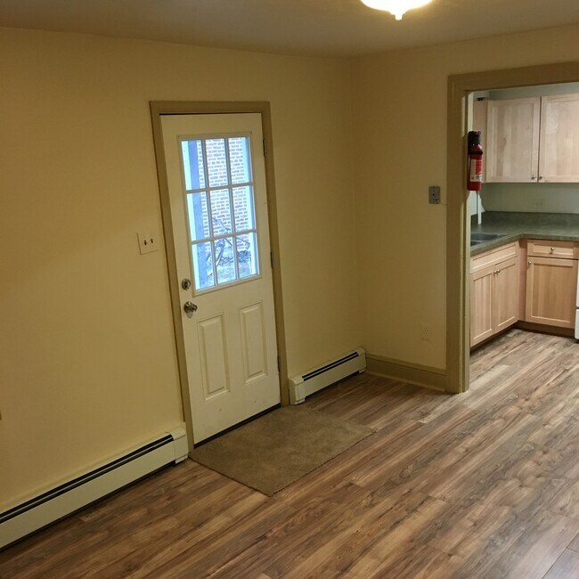 Foto del edificio - 23 E 3rd St