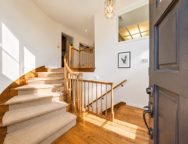 Building Photo - 3016 Ransford Cir