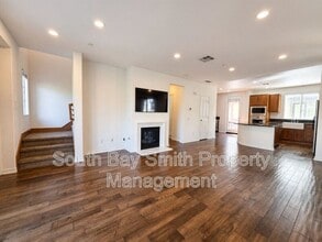 Building Photo - 84 Palos Verdes Blvd